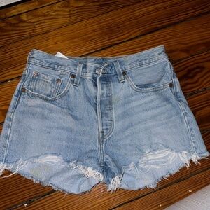 Levi's shorts women's
